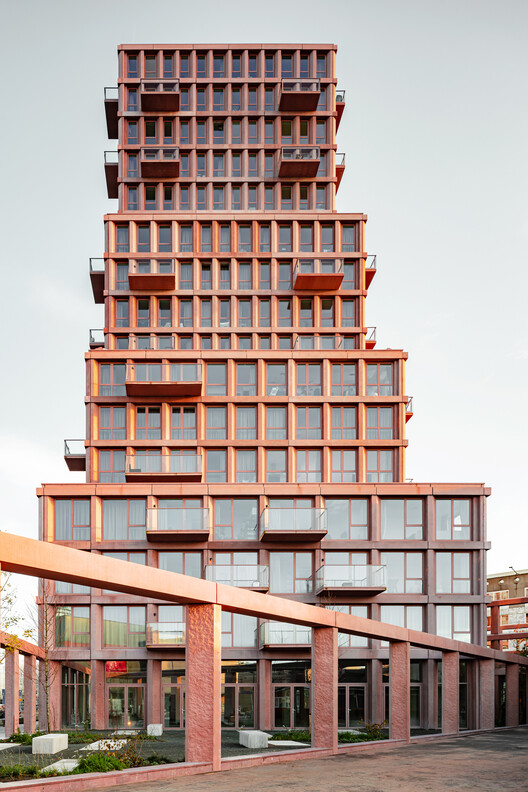 Highnote Residential Tower / Studioninedots — фотография экстерьера, фасад, окна