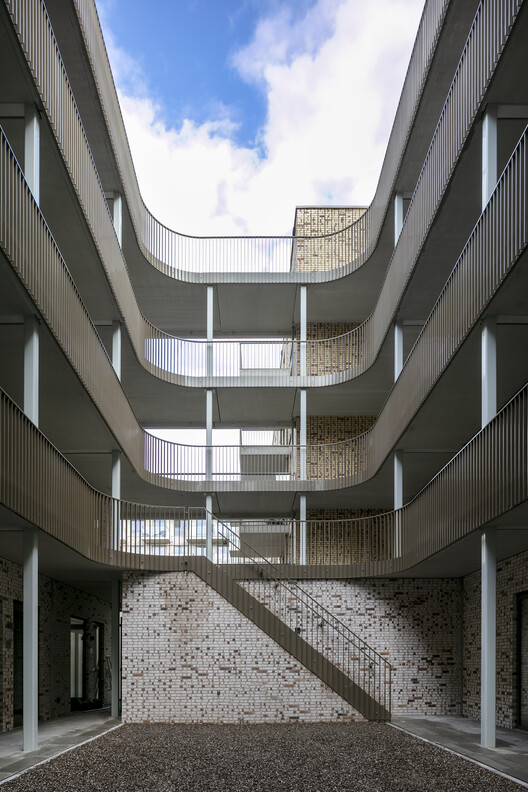 Lieven Zuidblok Apartments / Район Эдем - Фотография экстерьера, окна, фасад
