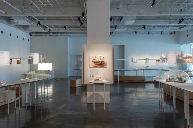 Тацуя Танака Выставка «Япония в миниатюре» / Тацуя Танака + FGMF - Фотография интерьера, кухни, стола