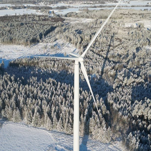 В Швеции открылась первая полноразмерная деревянная ветряная турбина