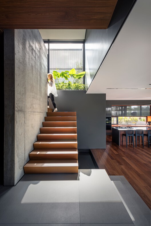 Água House / Stemmer Rodrigues Arquitetura - Фотография интерьера, лестницы, окна