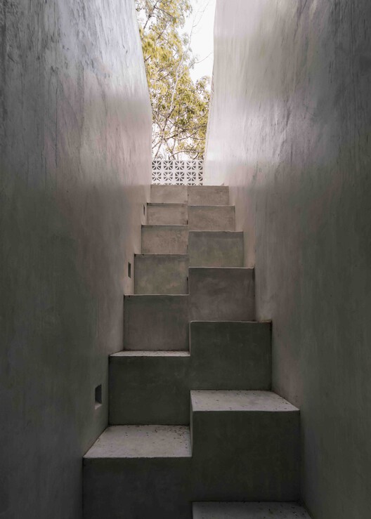 Coral House / Recoveco Taller de Arquitectura - Фотография интерьера, лестница