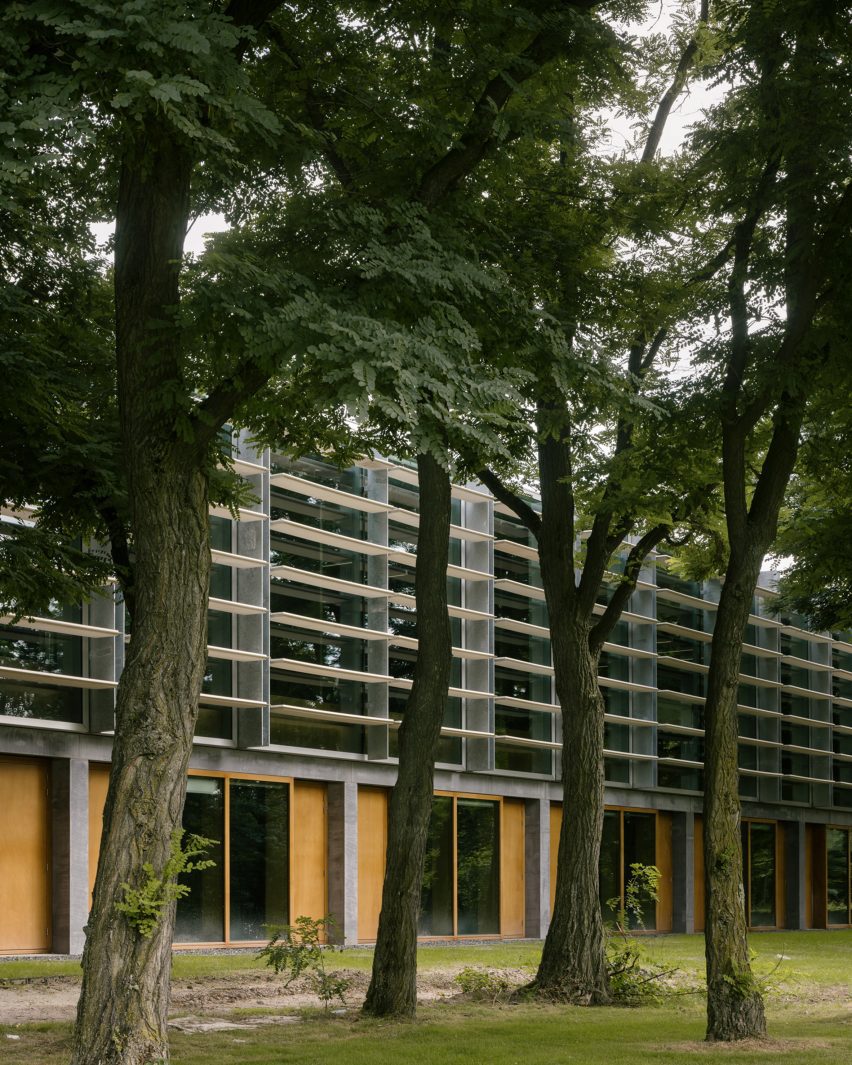 Гражданские архитекторы и VDNDP модернизируют университет в Нидерландах