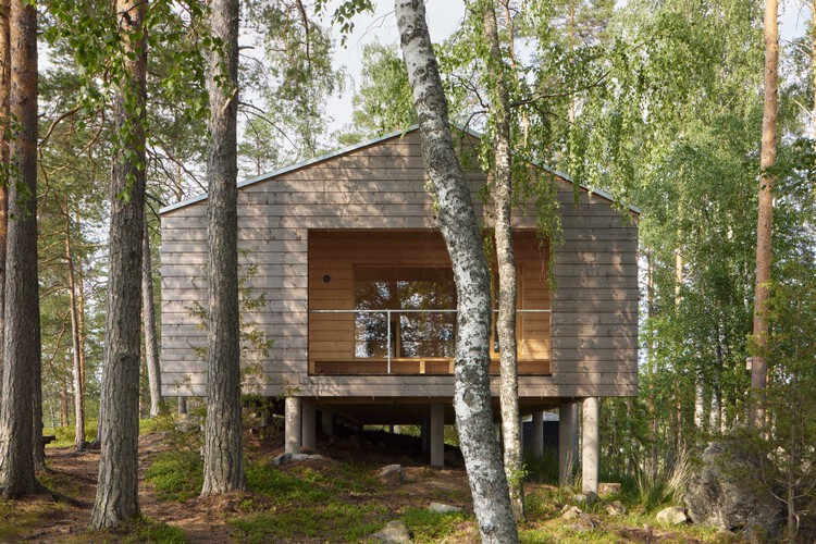 Summerhouse V / Playa Architects — фотография экстерьера, окна, лес