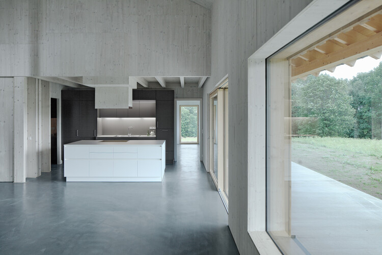 House SF / Moser und Hager Architekten - Фотография интерьера, кухня