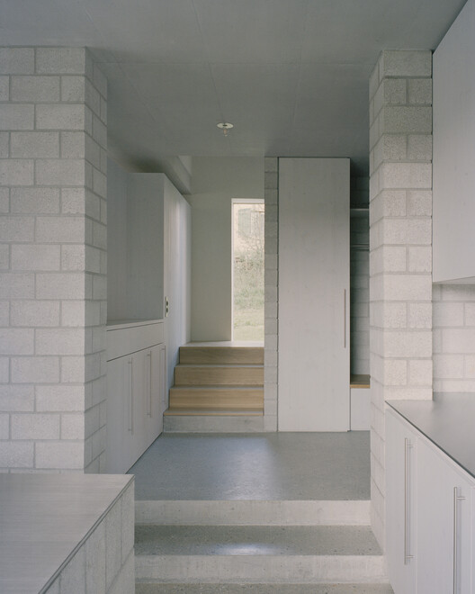 Дом в Вюиссенсе / Deschenaux Architects - Фотография интерьера