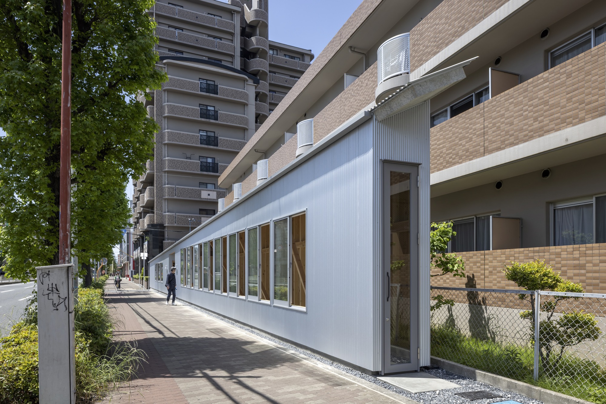 YOKONAGAYA Салон красоты / Офис экологической архитектуры