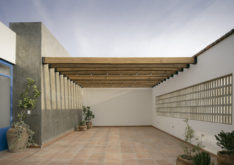 Дом Сан-Игнасио / Amarillo Amate Arquitectura - Фотография экстерьера, фасад