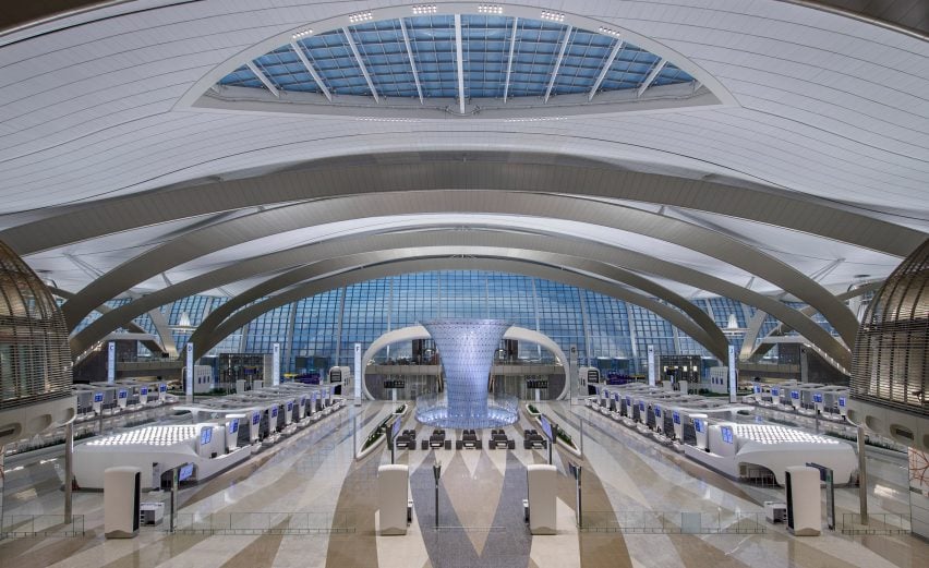 Интерьер Терминала А в Абу-Даби от KPF