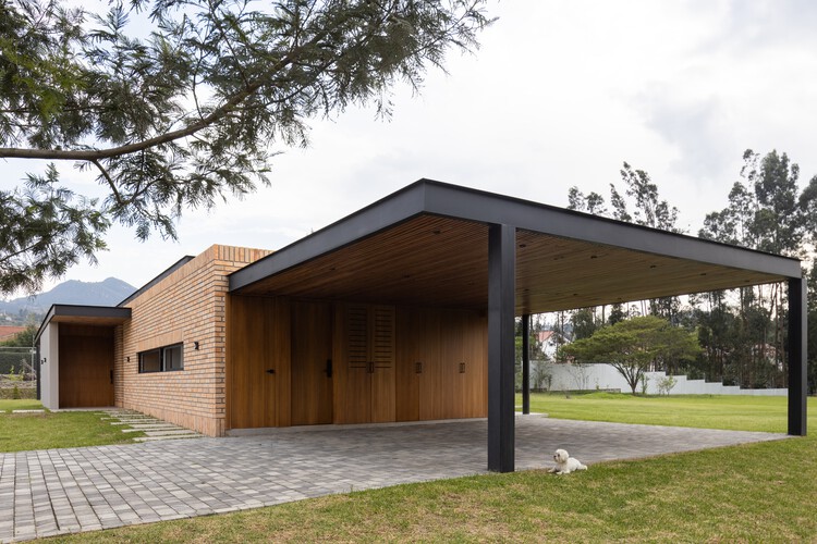 TC House / Arqcor Proyectos Arquitectura - Фотография экстерьера, фасада