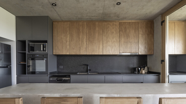 Arena House / ZIM arquitextura - Фотография интерьера, кухня, столешница, раковина