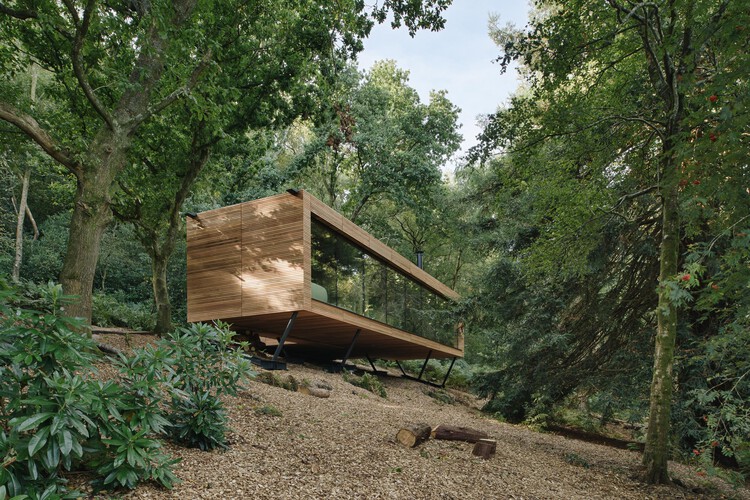 Looking Glass Lodge / Michael Kendrick Architects — фотография экстерьера, лес