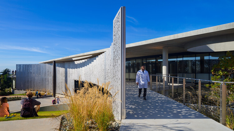 Научный комплекс Университета Пойнт-Лома Назарянина / Кэрриер Джонсон + Культура - Экстерьерная фотография, фасад