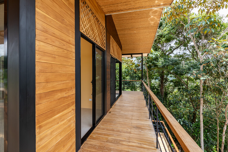 Дом на дереве / Entre Nos Atelier - Фотография интерьера, окна, терраса