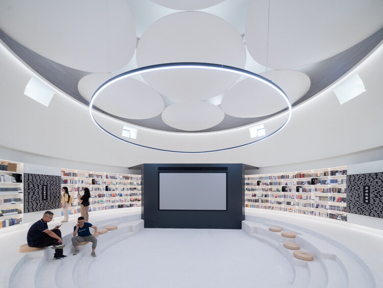 Книжный магазин Grand Granary библиотеки Avant-Garde / SEU-ARCH Art+Zen Architects - Фотография интерьера