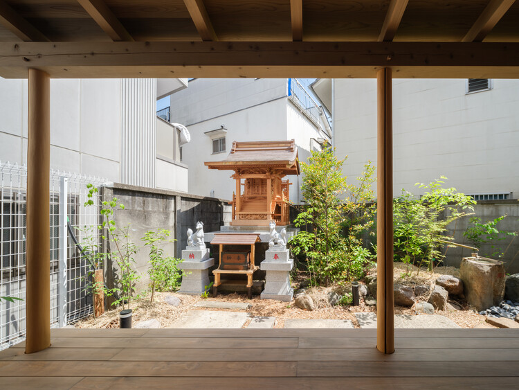 КАНАМЭ НО МОРИ: Коммерческое здание Keystone Forest / Nori Architects + Takada Landscape Design Co. — Изображение 15 из 30