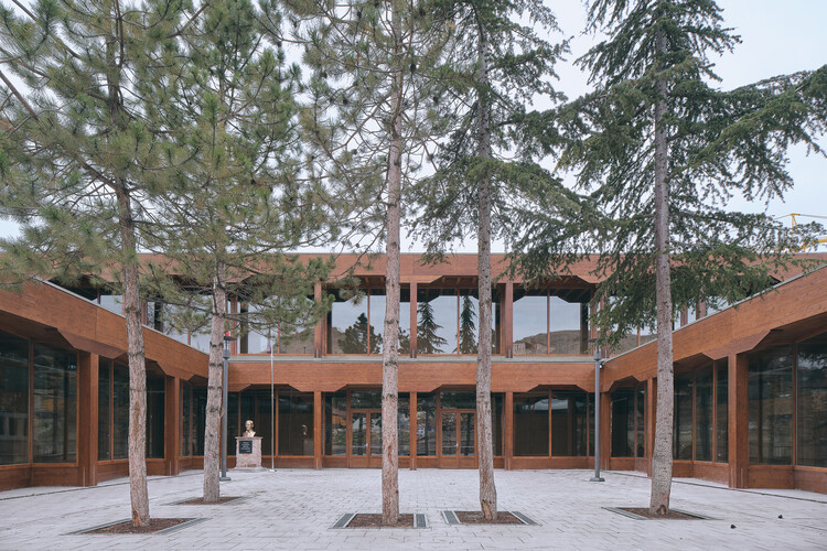 Начальная школа Силле / TEGET - Фотография экстерьера, фасада