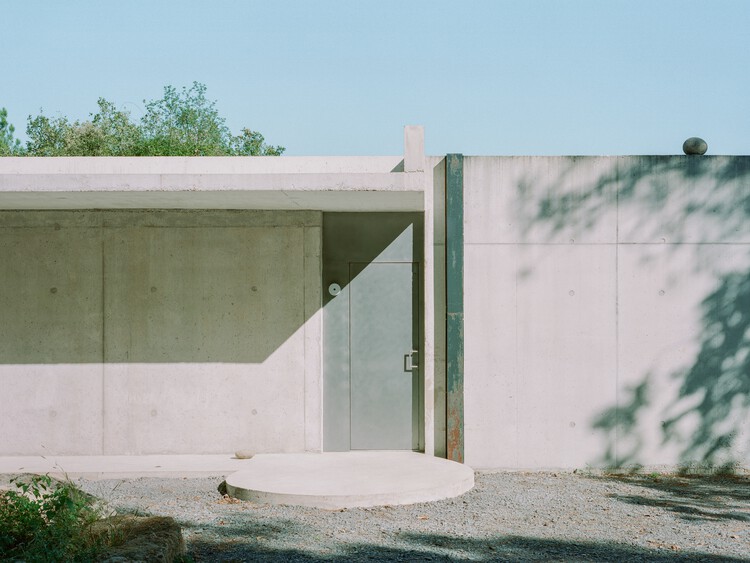 PAYZ House / Alors Studio - Экстерьерная фотография, фасад, бетон