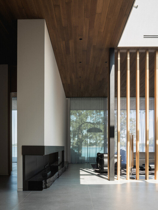 Slate Residence / Blouin Beauchamp Architects — Фотография интерьера, балка