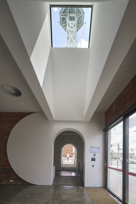 Центральная художественная галерея Голдфилдс / Nervegna Reed Architecture - Фотография интерьера, окна