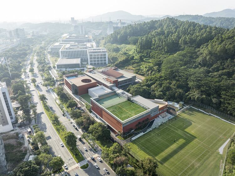 Кампус Американской международной школы научного парка Гуанчжоу / Perkins&Will — фотография экстерьера