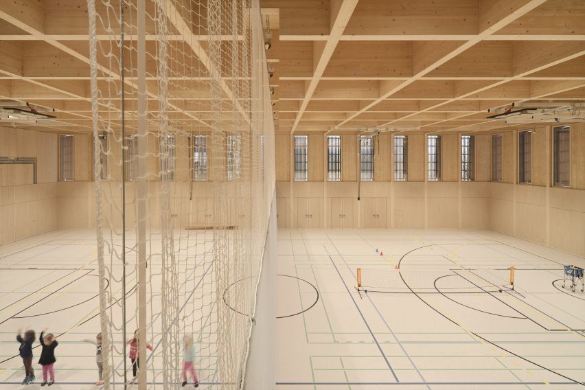 Деревянный спортивный зал в Германии