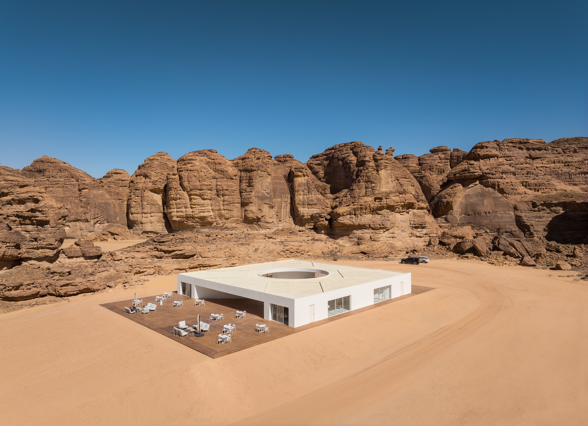 Центр для посетителей Desert X AlUla 2024 / KWY.studio