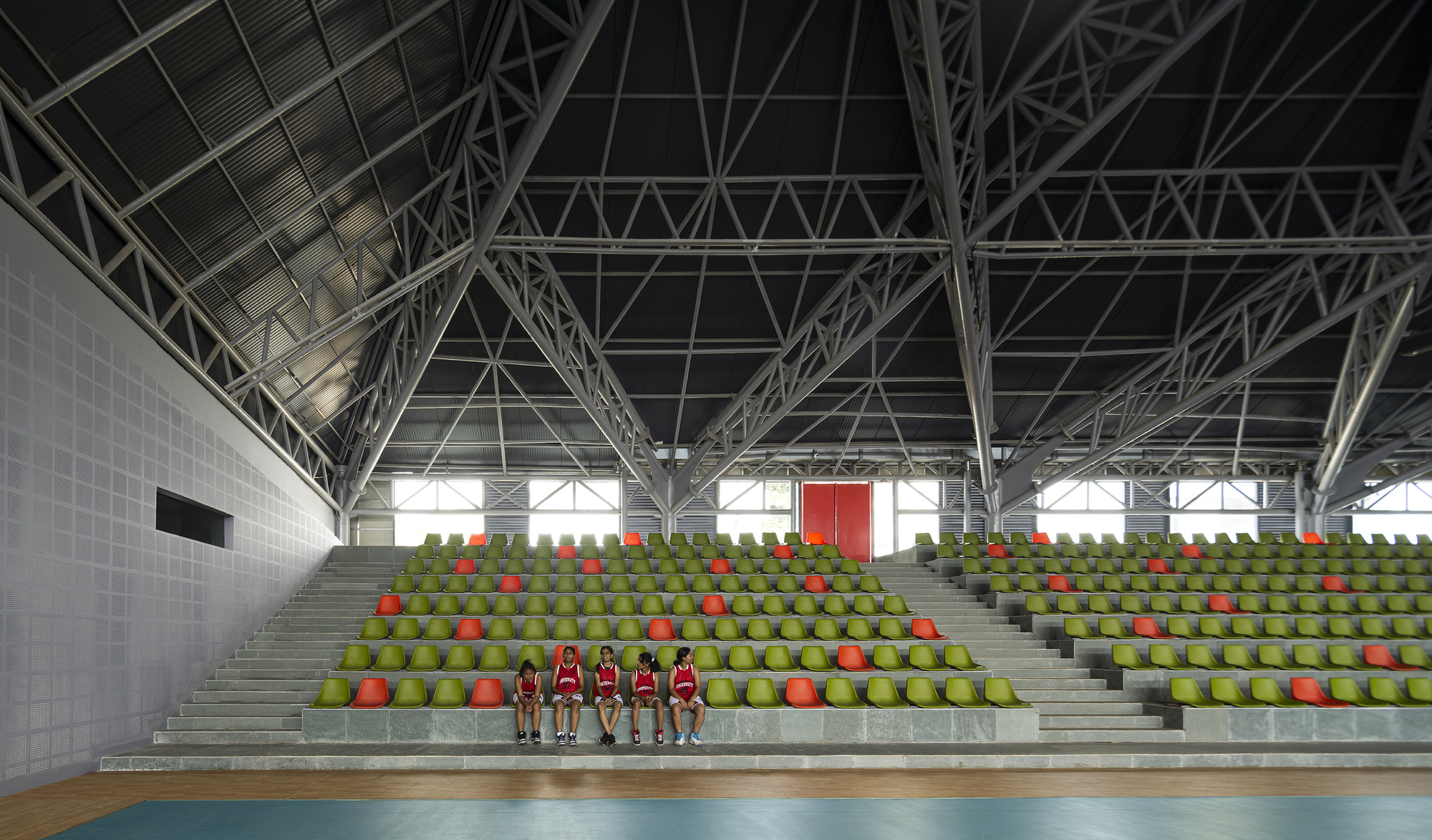 Фигурная площадка — Университетская спортивная арена / Архитектурная студия Thirdspace