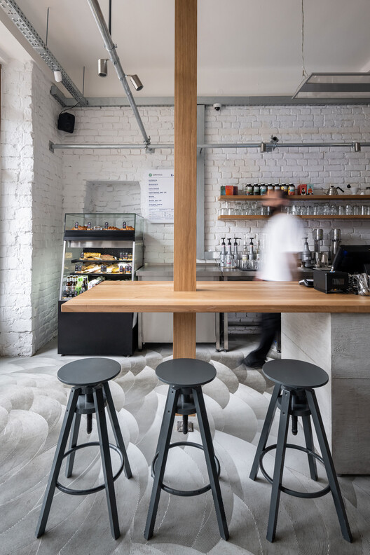 Кафетерия / Kidz Studio - Фотография интерьера, кухня, стол, столешница, стул