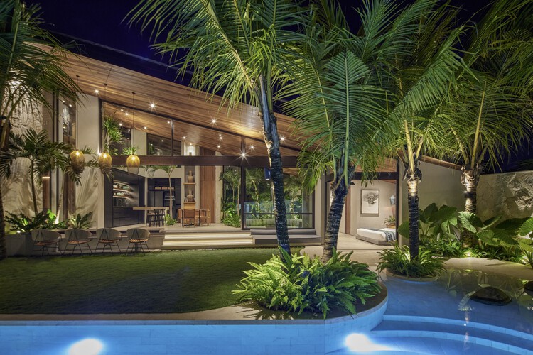 Cala Blanca Bali House / Biombo Architects – Экстерьерная фотография, освещение