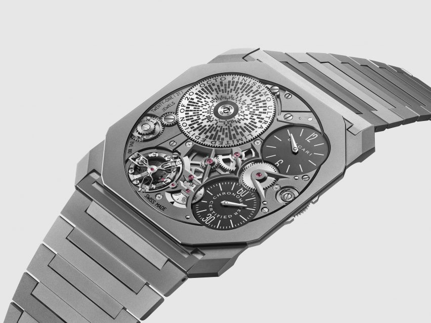 Самые тонкие часы в мире 2024 года — Octo Finissimo Ultra Cosc от Bulgari