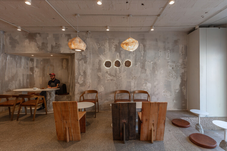 Хобби — Специализированное кафе / cupla arquitectura — Фотография интерьера, стол, стул