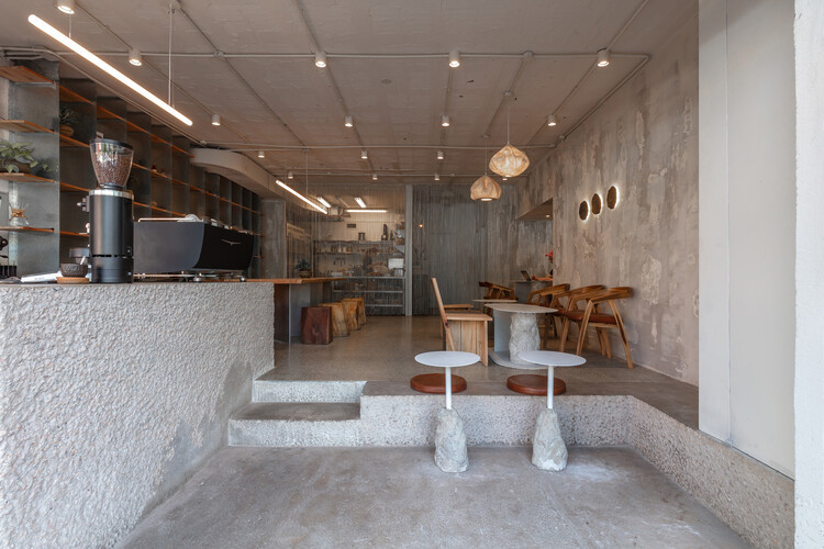 Хобби - Фирменное кафе / cupla arquitectura - Фотография интерьера, стол
