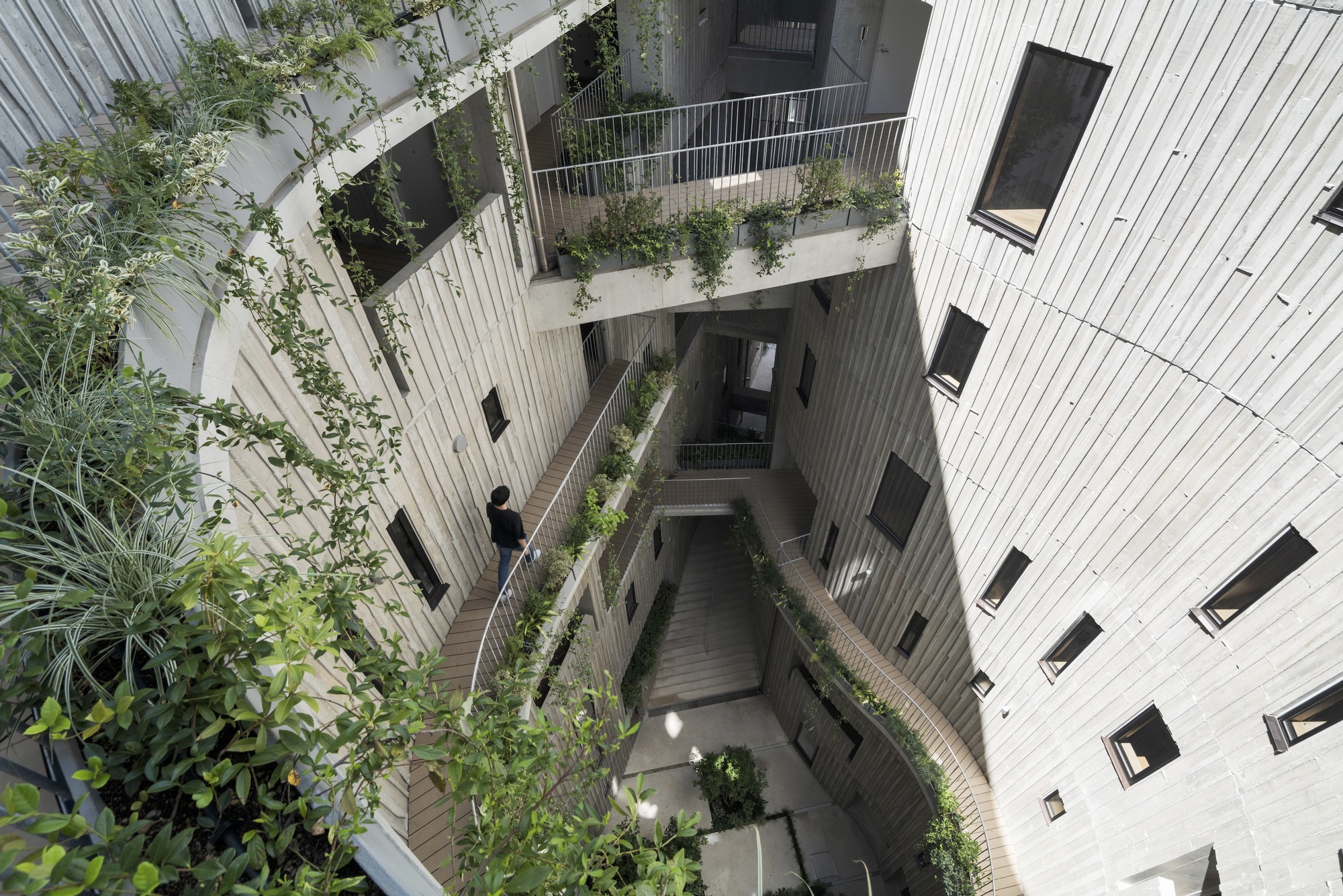 Жилой комплекс Тенджинчо Плейс / Hiroyuki Ito Architects