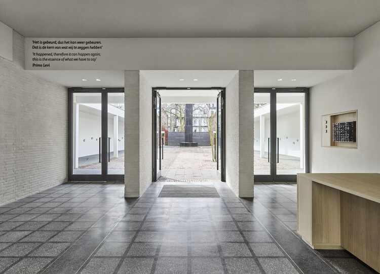 Национальный музей Холокоста / Офис в Винхове - Фотография интерьера