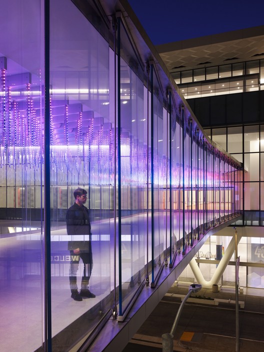 Расширение центра Москоне / Skidmore, Owings & Merrill + Mark Cavagnero Associates — Фотография интерьера, перила