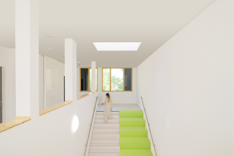 Обучение в Линдвайлере / Sehw Architektur - Фотография интерьера, окон