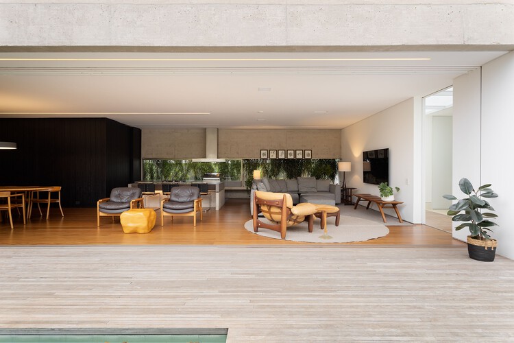 Дом A2 / Caracho Arquitetos - Фотография интерьера, стул