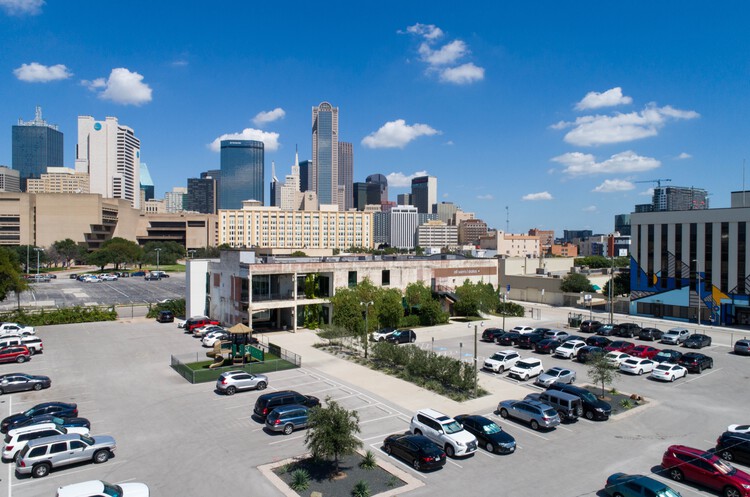 All Saints Dallas / Cunningham Architects — фотографии экстерьера, городской пейзаж