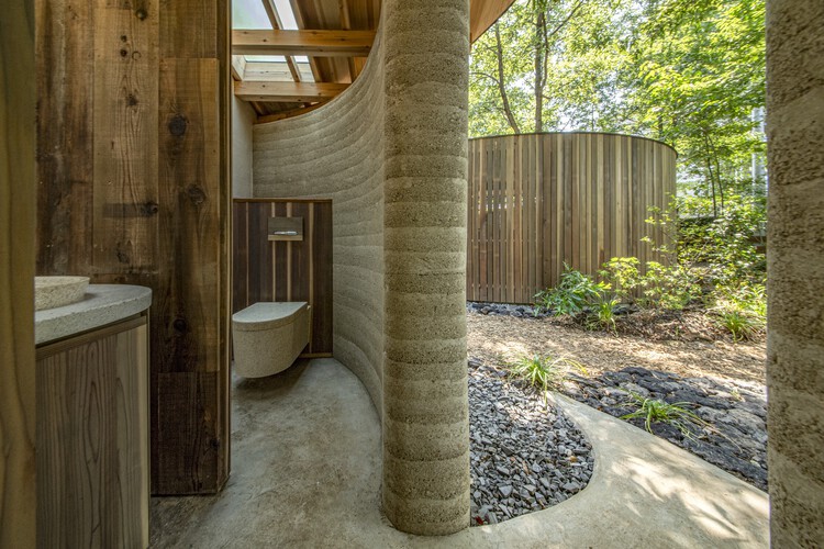 Туалет TOILETOWA / Tono Mirai Architects — Изображение 4 из 29
