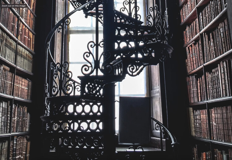 Красиво, функционально и романтично: винтовые лестницы в Париже — Изображение 7 из 16
