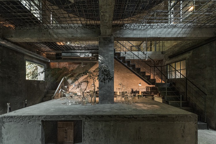 Проект восстановления минного наследия / DIVOOE ZEIN Architects - Фотография экстерьера, балка