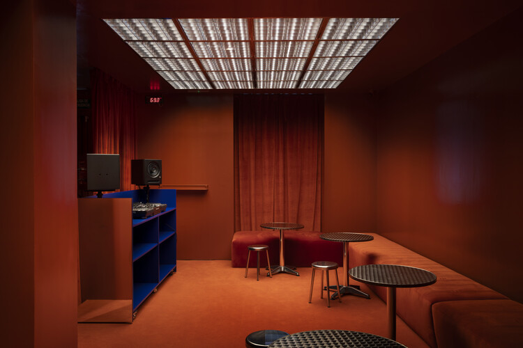Gilda Haus / CODOO STUDIO - Фотография интерьера, стол, стул