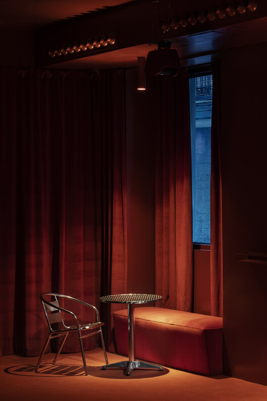 Gilda Haus / CODOO STUDIO - Фотография интерьера, освещение, стул