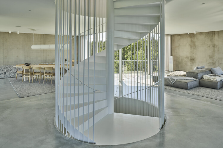 Дом на холме / Tham & Videgård Arkitekter - Фотография интерьера, стул