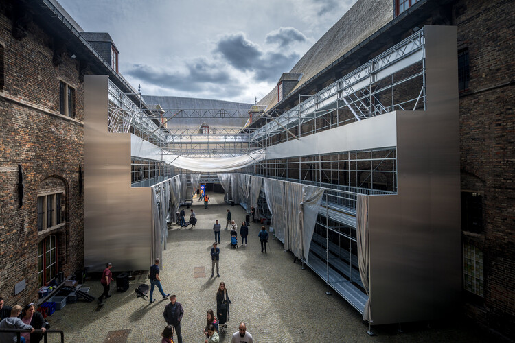 Пространства возможностей: открытие инсталляций Триеннале в Брюгге 2024 – изображение 13 из 15