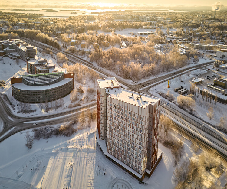 Отель Noli Otaniemi / Avarrus Architects - Экстерьерная фотография, городской пейзаж