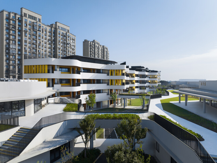 Экспериментальная школа Чонгу / BAU Brearley Architects + Urbanists — изображение 7 из 20