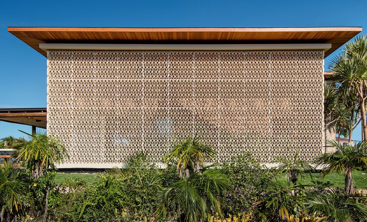 Дом Рендада / Milcent Arquitetura - Фотография экстерьера, фасад