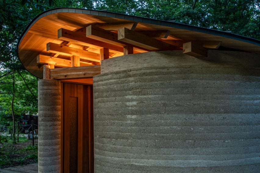 Общественный туалет в Японии от Tono Mirai Architects